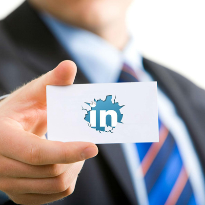 Com millorar el teu perfil a linkedin i optimitzar la recerca de feina